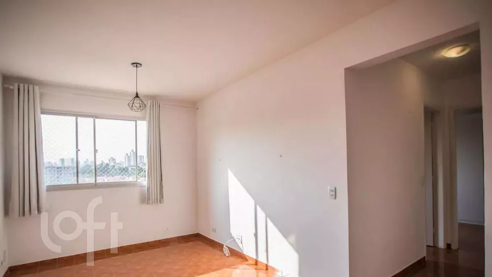 Apartamento à venda com 2 quartos, 76m² - Foto 1