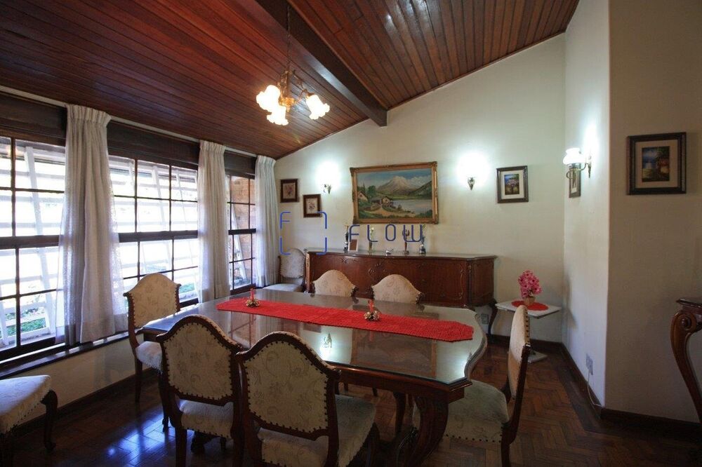 Casa, 3 quartos, 250 m² - Foto 2