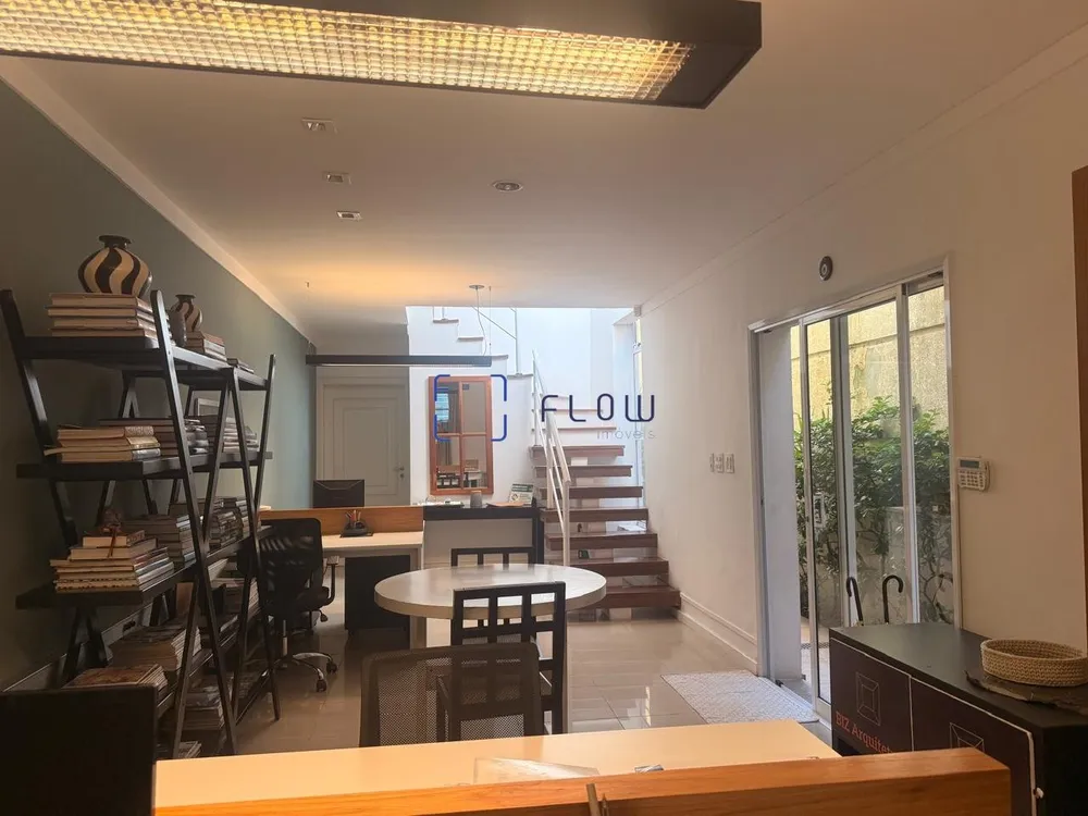 Casa, 3 quartos, 172 m² - Foto 1