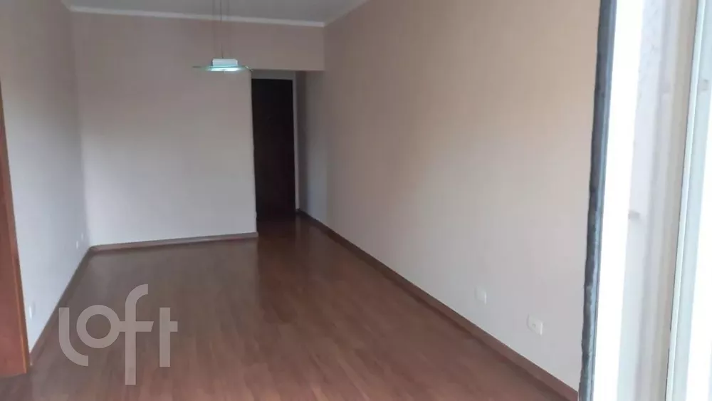 Apartamento à venda com 2 quartos, 69m² - Foto 3