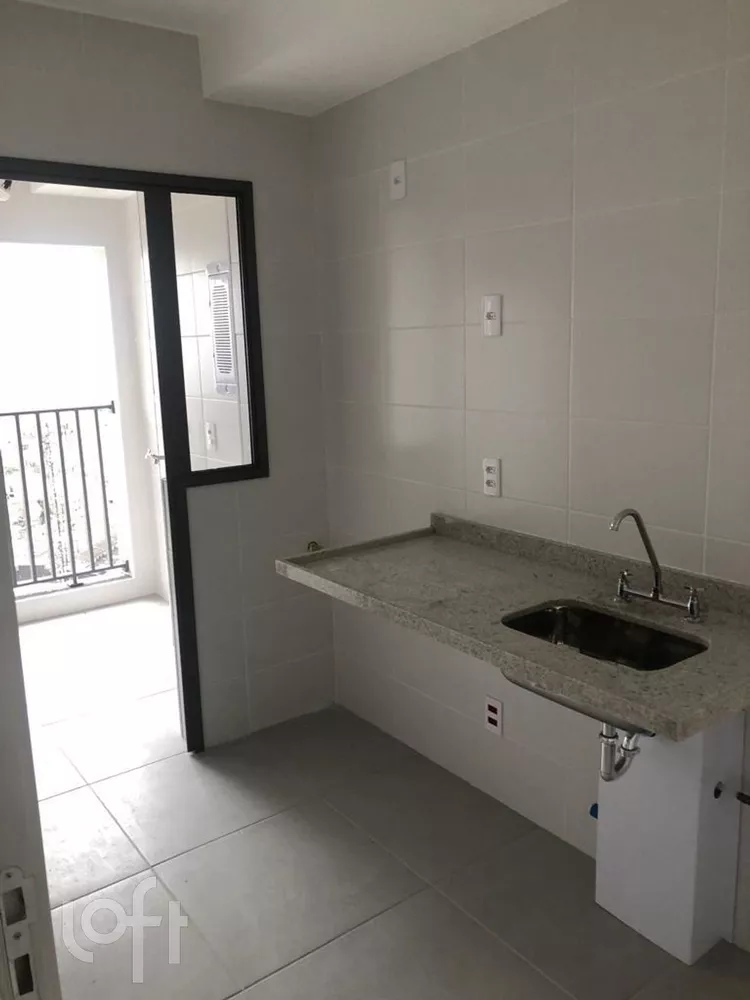 Apartamento à venda com 2 quartos, 65m² - Foto 4