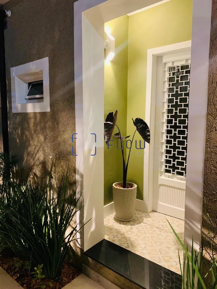 Casa, 9 quartos, 140 m² - Foto 1