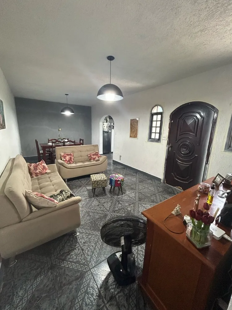 Casa, 3 quartos, 345 m² - Foto 2
