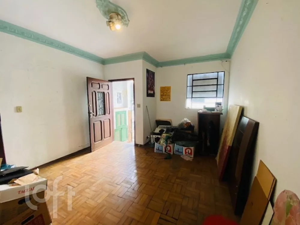 Casa à venda com 2 quartos, 80m² - Foto 1