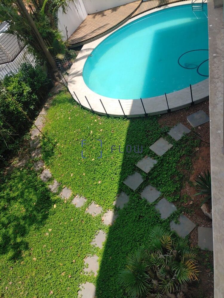 Casa à venda com 4 quartos, 383m² - Foto 14