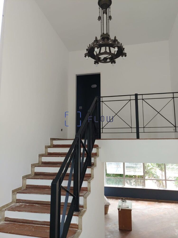 Casa à venda com 4 quartos, 383m² - Foto 3