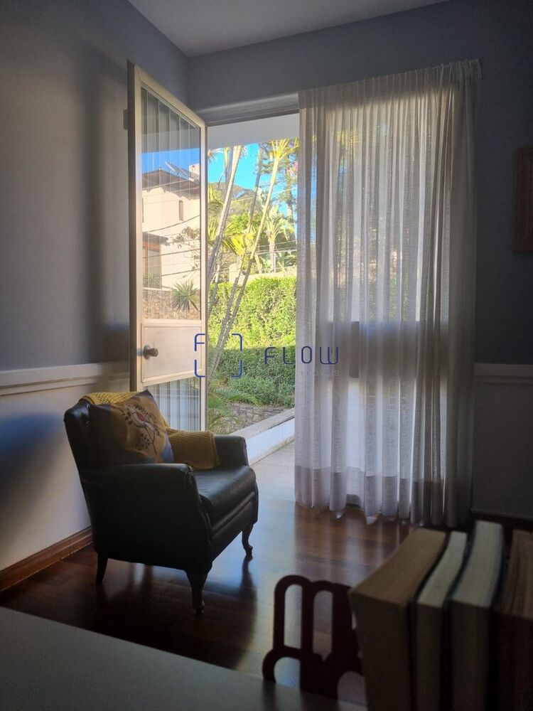 Casa à venda com 4 quartos, 383m² - Foto 9