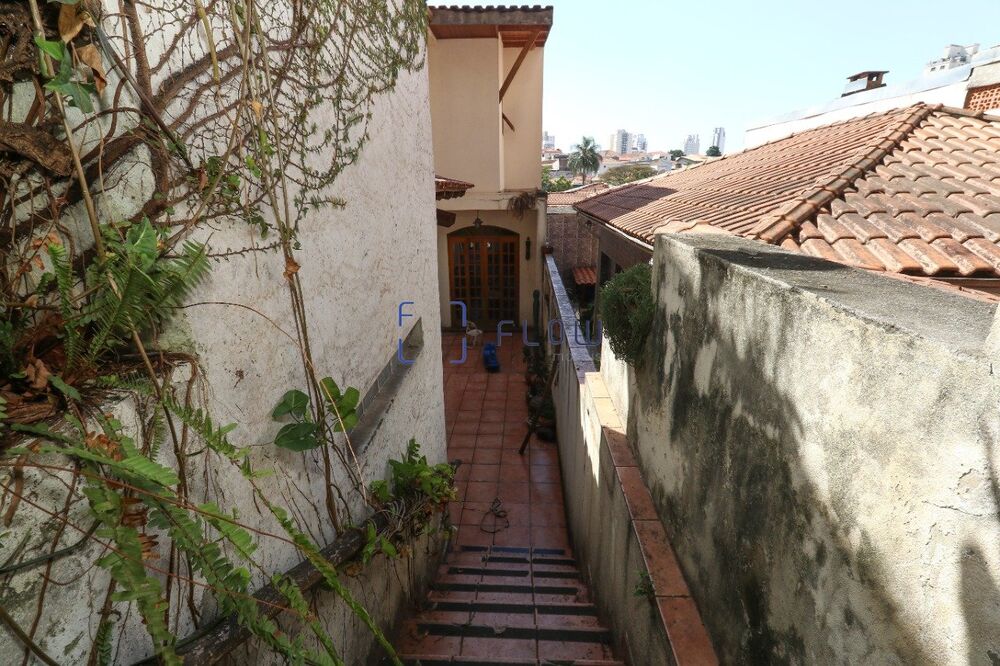 Casa à venda com 2 quartos, 280m² - Foto 42