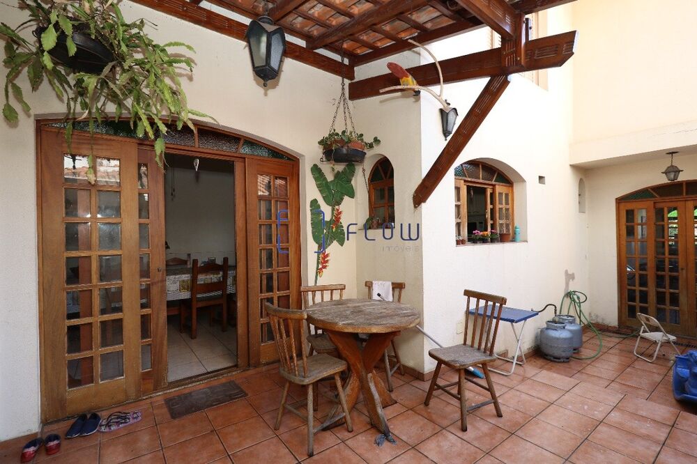 Casa à venda com 2 quartos, 280m² - Foto 15
