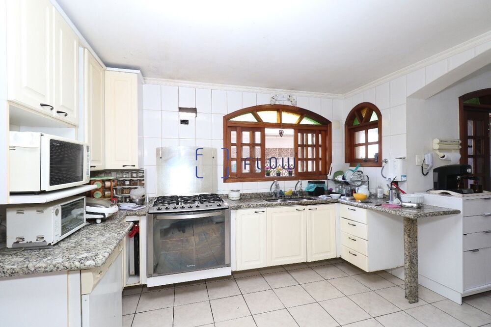 Casa à venda com 2 quartos, 280m² - Foto 12