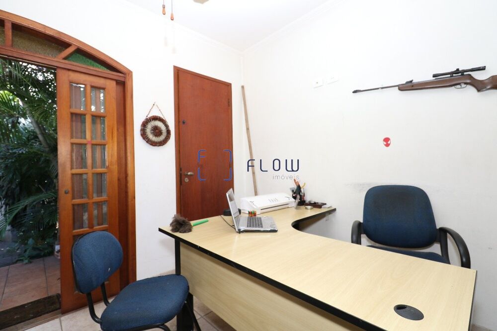 Casa à venda com 2 quartos, 280m² - Foto 7