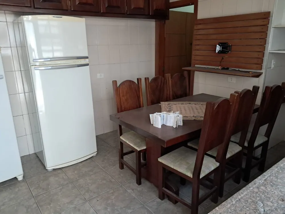 Casa, 3 quartos, 200 m² - Foto 3