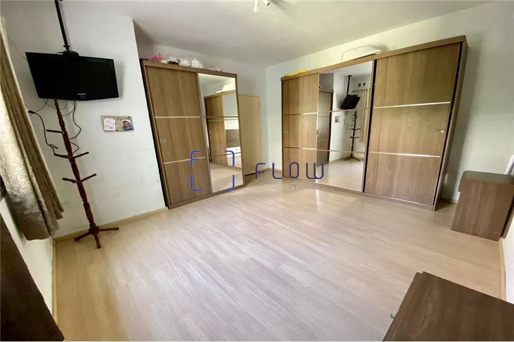 Casa à venda com 4 quartos, 283m² - Foto 7