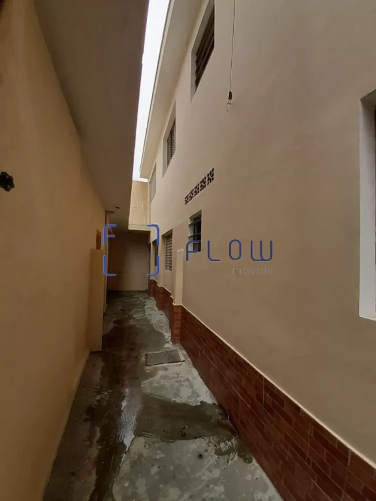 Casa à venda com 3 quartos, 500m² - Foto 3