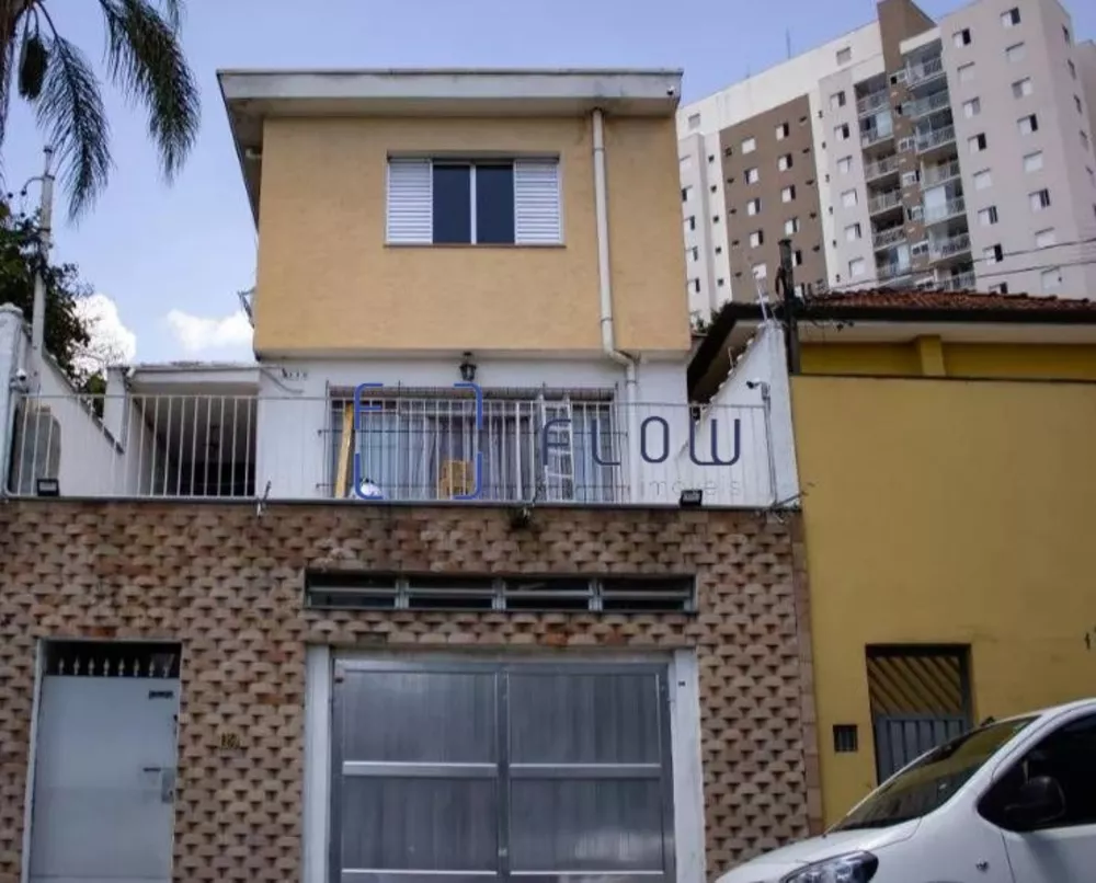 Casa à venda com 4 quartos, 114m² - Foto 1