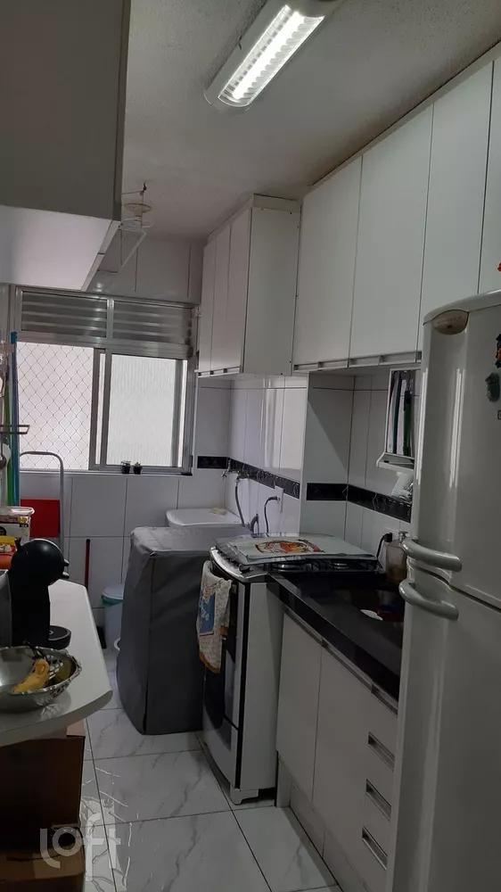 Apartamento à venda com 2 quartos, 45m² - Foto 8