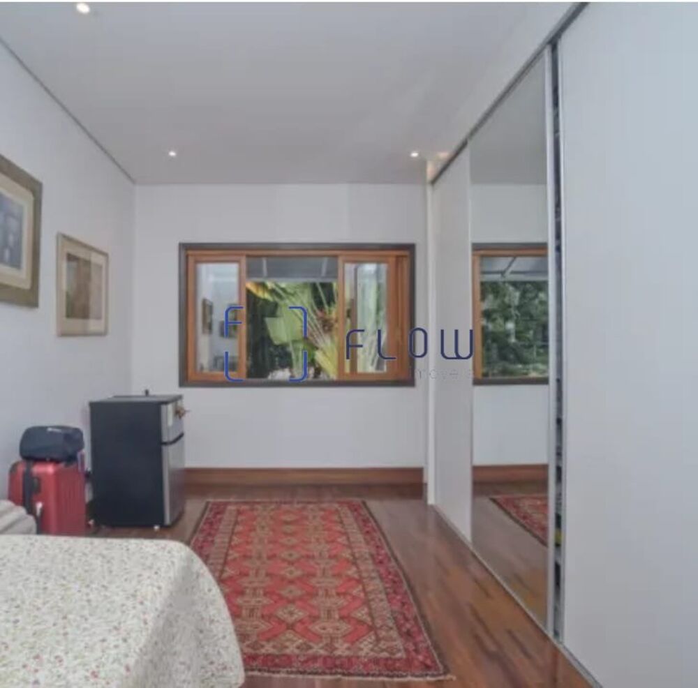 Casa, 3 quartos, 250 m² - Foto 1