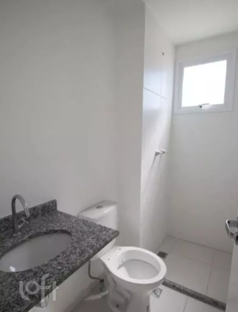 Apartamento à venda com 1 quarto, 38m² - Foto 2