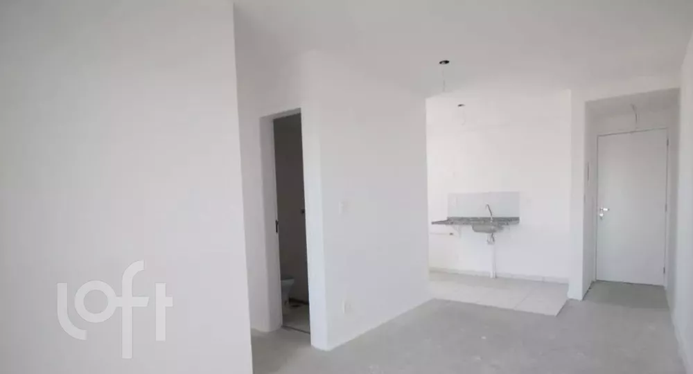 Apartamento à venda com 1 quarto, 38m² - Foto 1