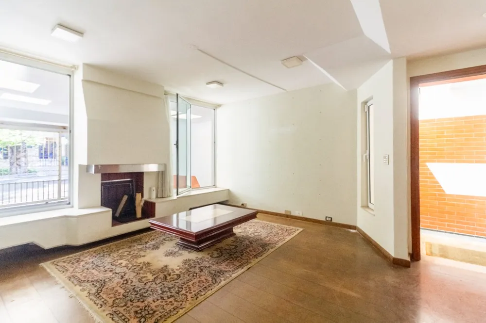 Casa, 3 quartos, 268 m² - Foto 2