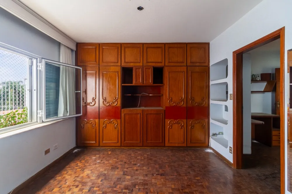 Casa, 3 quartos, 268 m² - Foto 4