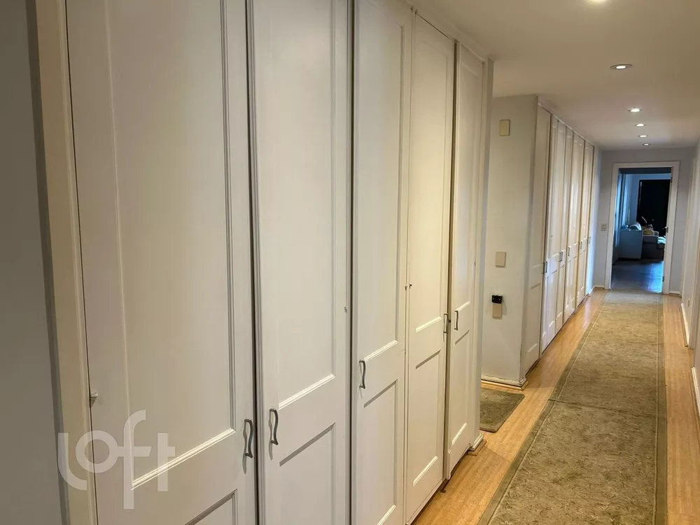 Apartamento à venda com 5 quartos, 500m² - Foto 4