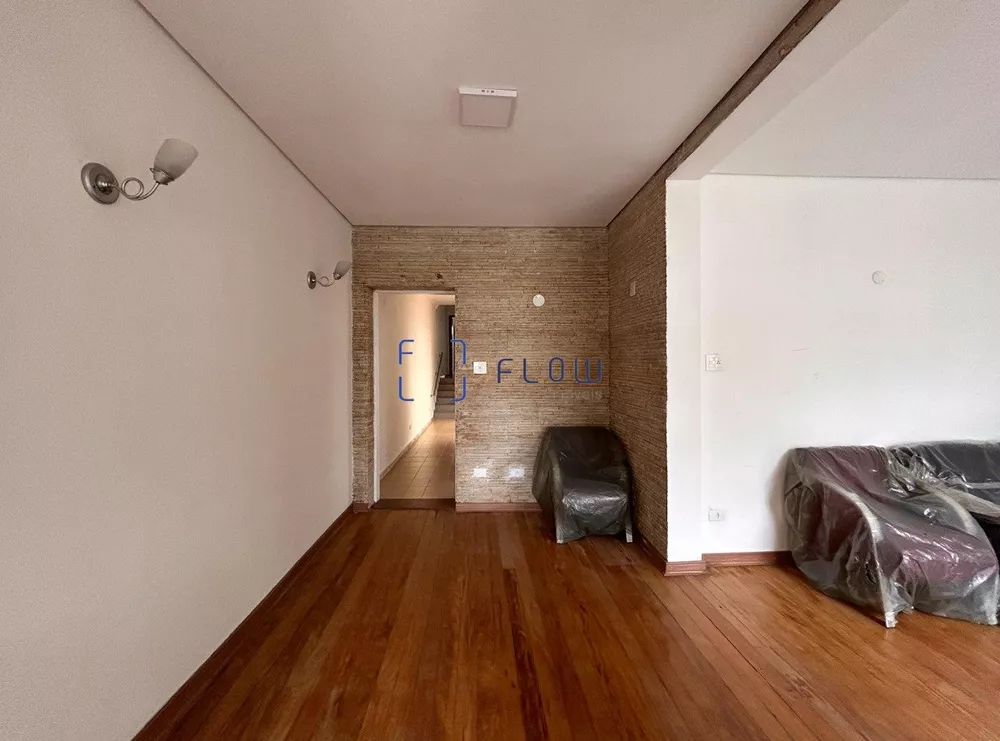 Casa à venda com 3 quartos, 210m² - Foto 6