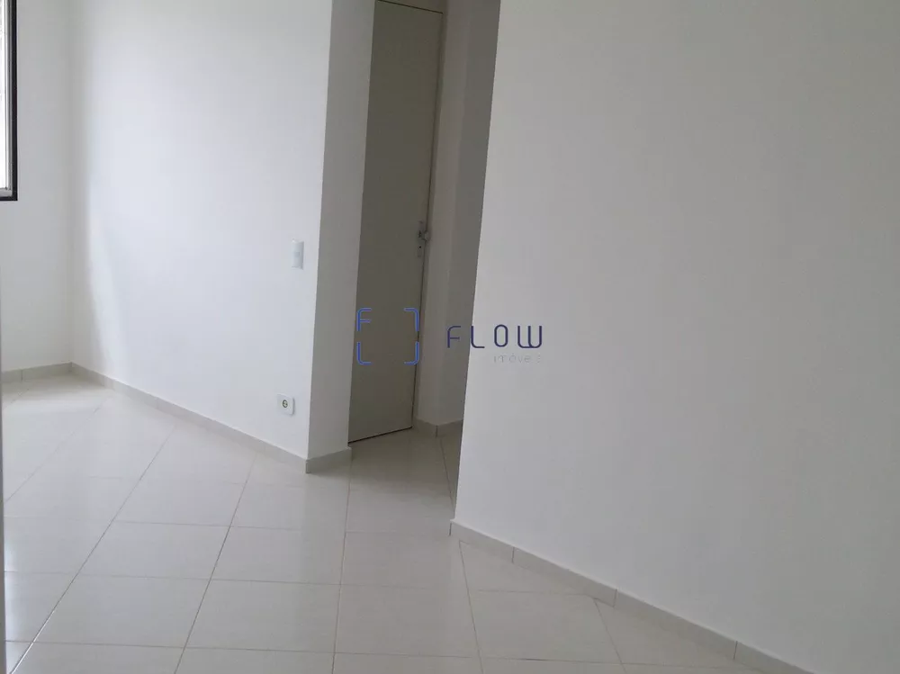 Apartamento à venda com 2 quartos, 56m² - Foto 4