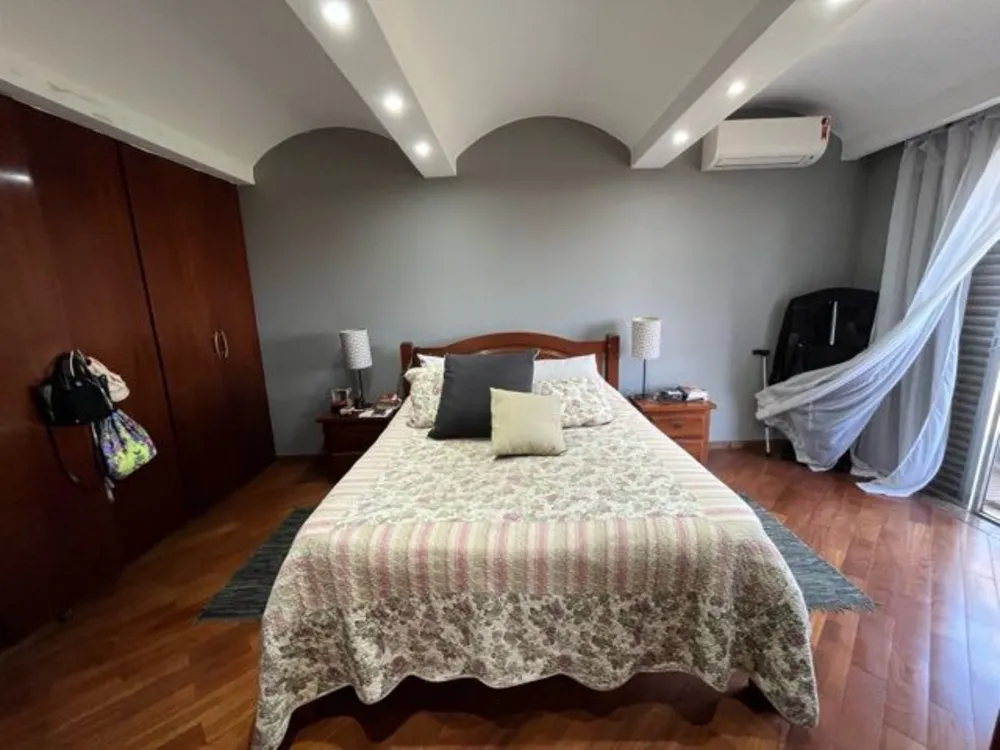 Casa, 5 quartos, 300 m² - Foto 8