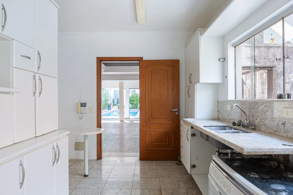 Casa, 3 quartos, 440 m² - Foto 1