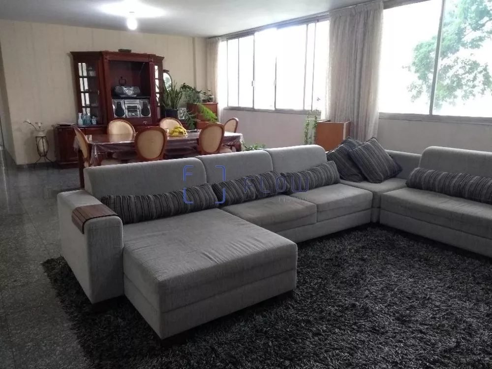 Apartamento à venda com 3 quartos, 164m² - Foto 1