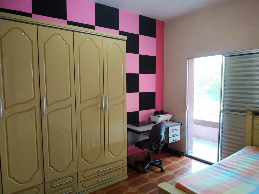 Casa, 3 quartos, 250 m² - Foto 6