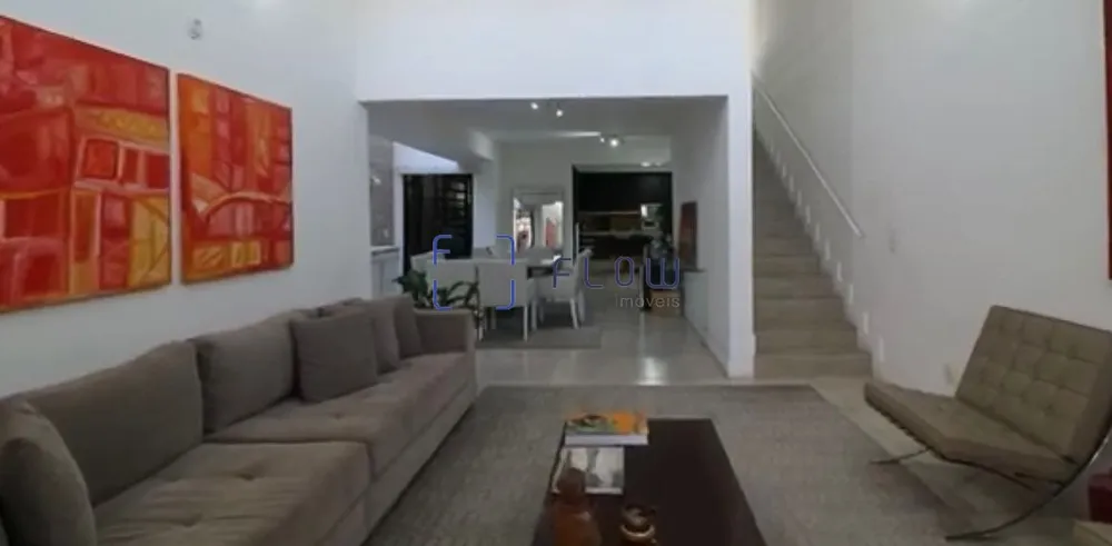 Casa, 3 quartos, 201 m² - Foto 1