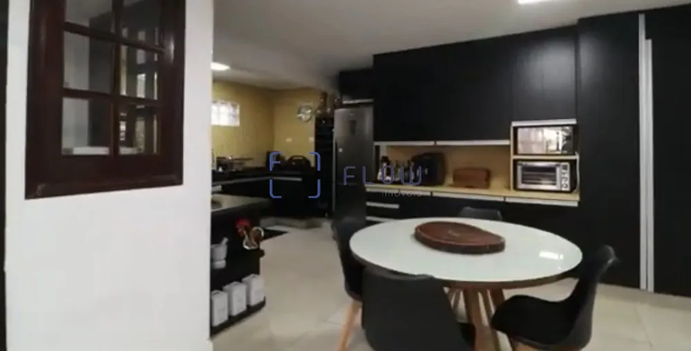 Casa, 3 quartos, 201 m² - Foto 5