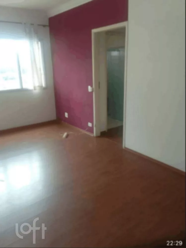 Apartamento à venda com 2 quartos, 72m² - Foto 2