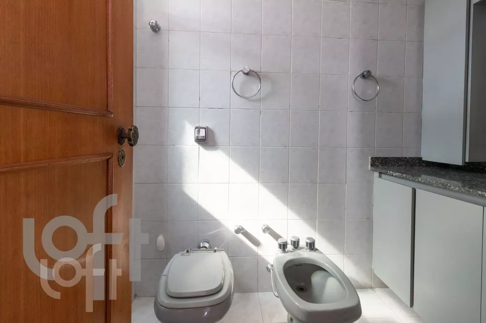 Apartamento à venda com 3 quartos, 118m² - Foto 4