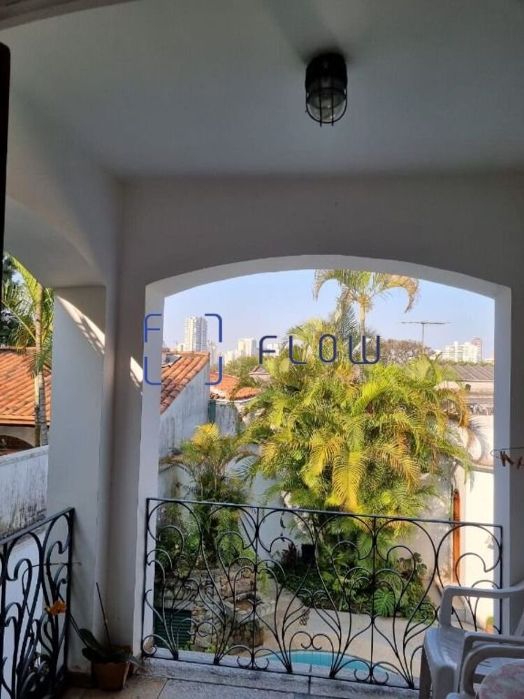 Casa à venda e aluguel com 4 quartos, 200m² - Foto 19