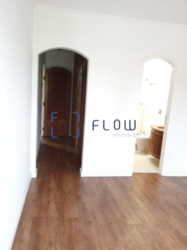 Casa à venda e aluguel com 4 quartos, 200m² - Foto 15