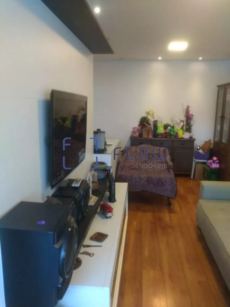 Apartamento à venda com 2 quartos, 84m² - Foto 4