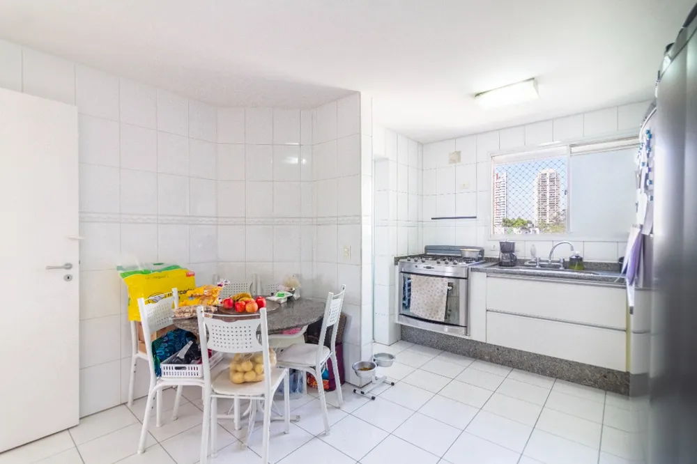 Apartamento, 3 quartos, 156 m² - Foto 4