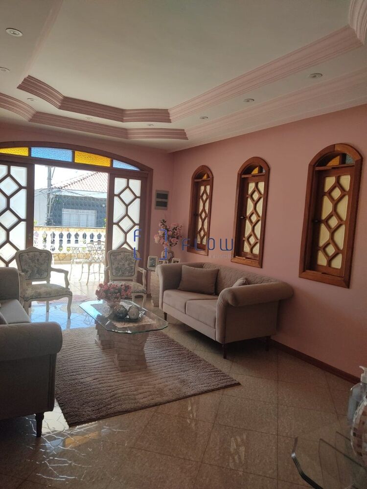 Casa, 4 quartos, 165 m² - Foto 2