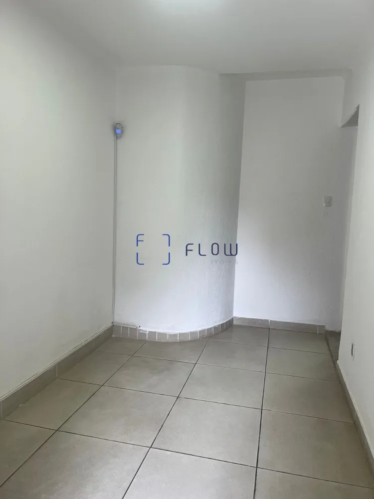 Casa, 7 quartos, 200 m² - Foto 1