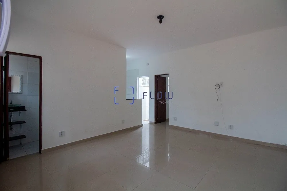 Casa, 1 quarto, 180 m² - Foto 2