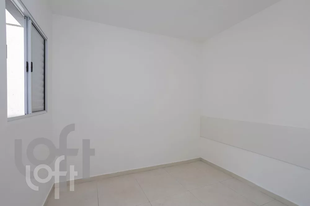 Apartamento à venda com 2 quartos, 41m² - Foto 2