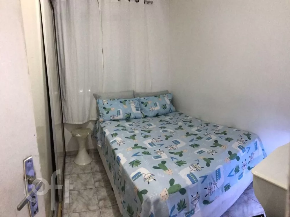 Apartamento à venda com 2 quartos, 48m² - Foto 3