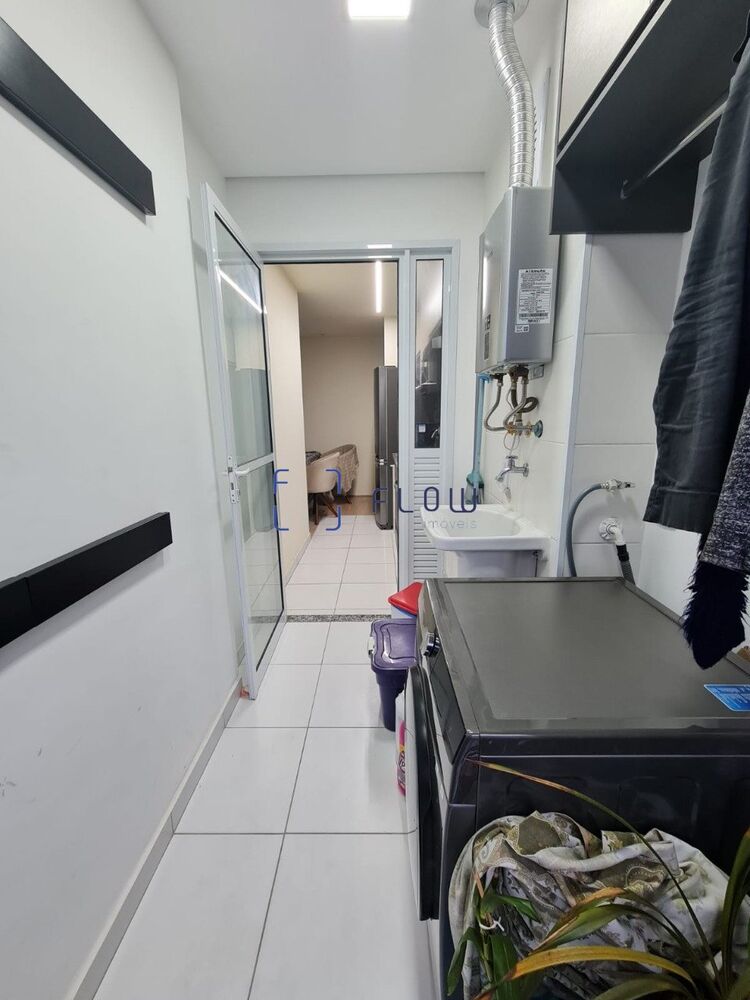 Apartamento à venda com 3 quartos, 66m² - Foto 12