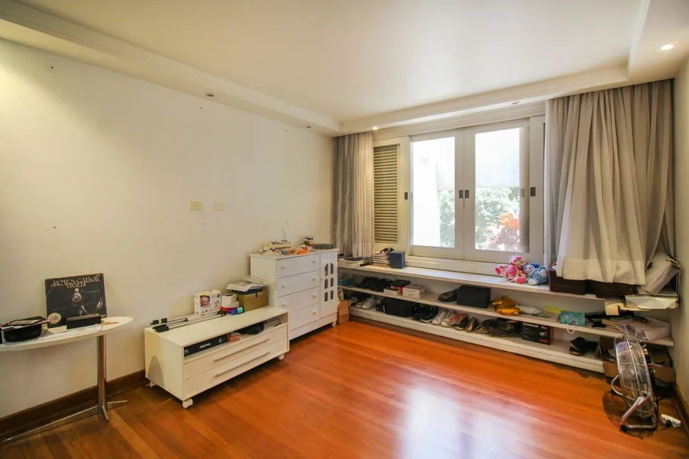 Casa, 4 quartos, 2020 m² - Foto 1