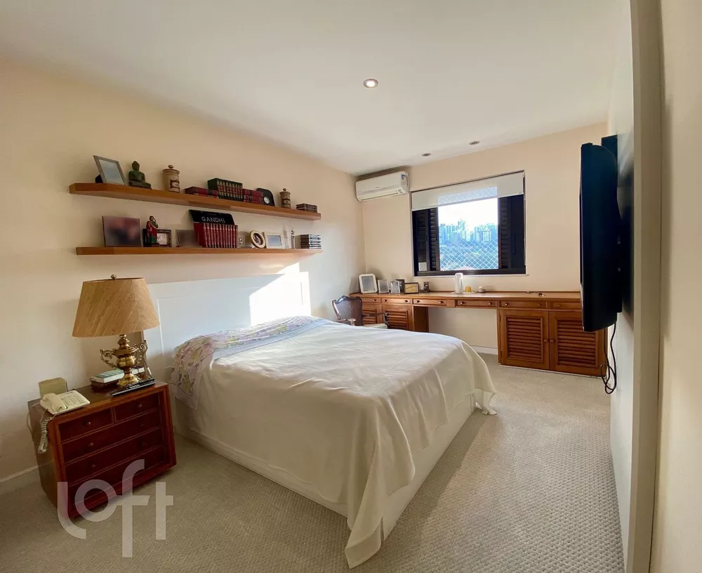 Apartamento à venda com 4 quartos, 350m² - Foto 6