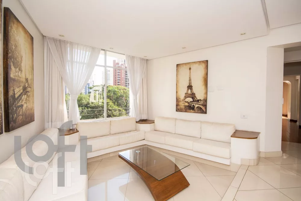 Apartamento à venda com 3 quartos, 128m² - Foto 1