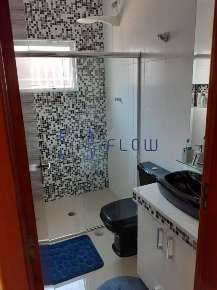 Casa à venda com 3 quartos, 150m² - Foto 8